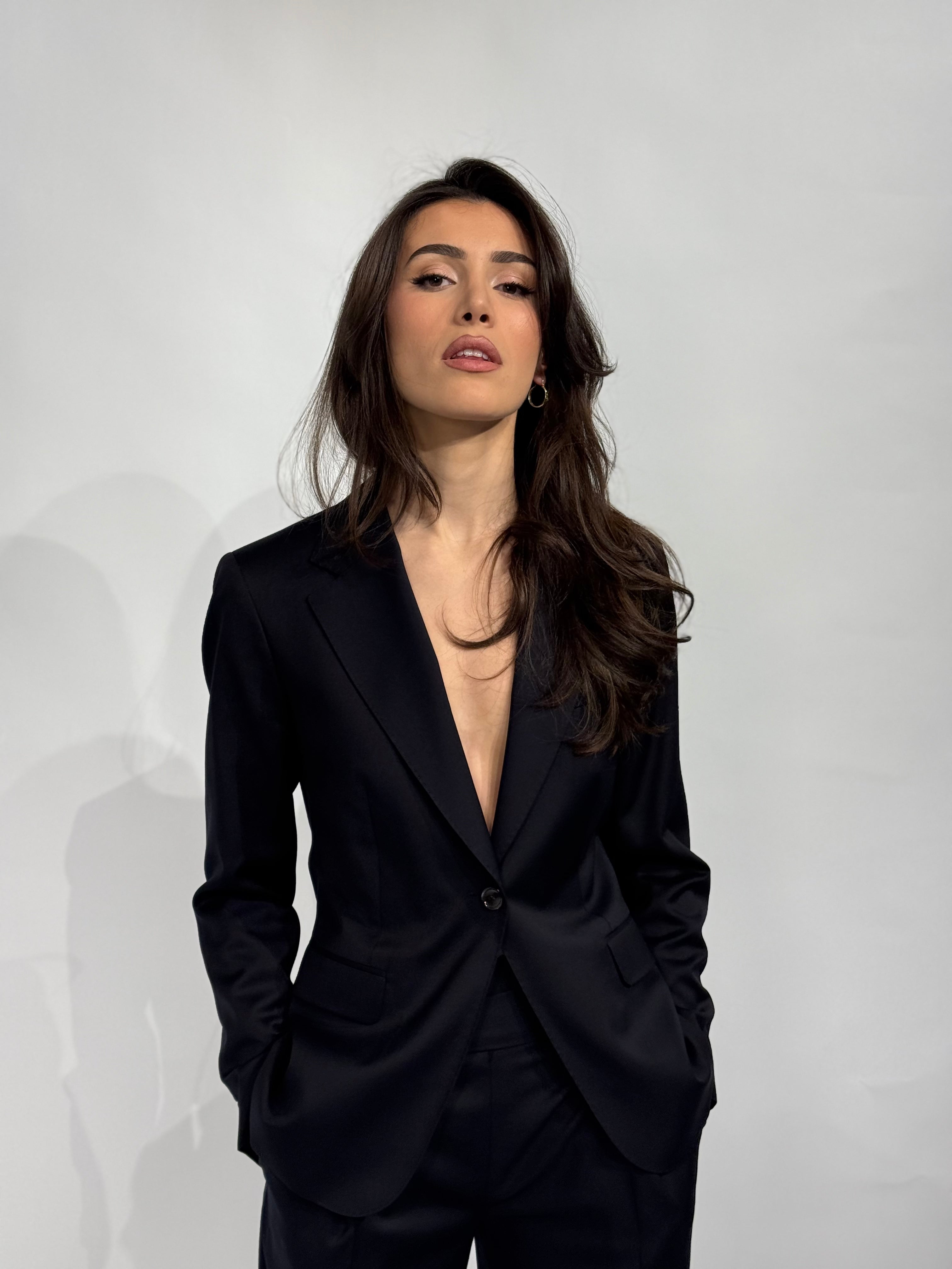 Bella Trosuers